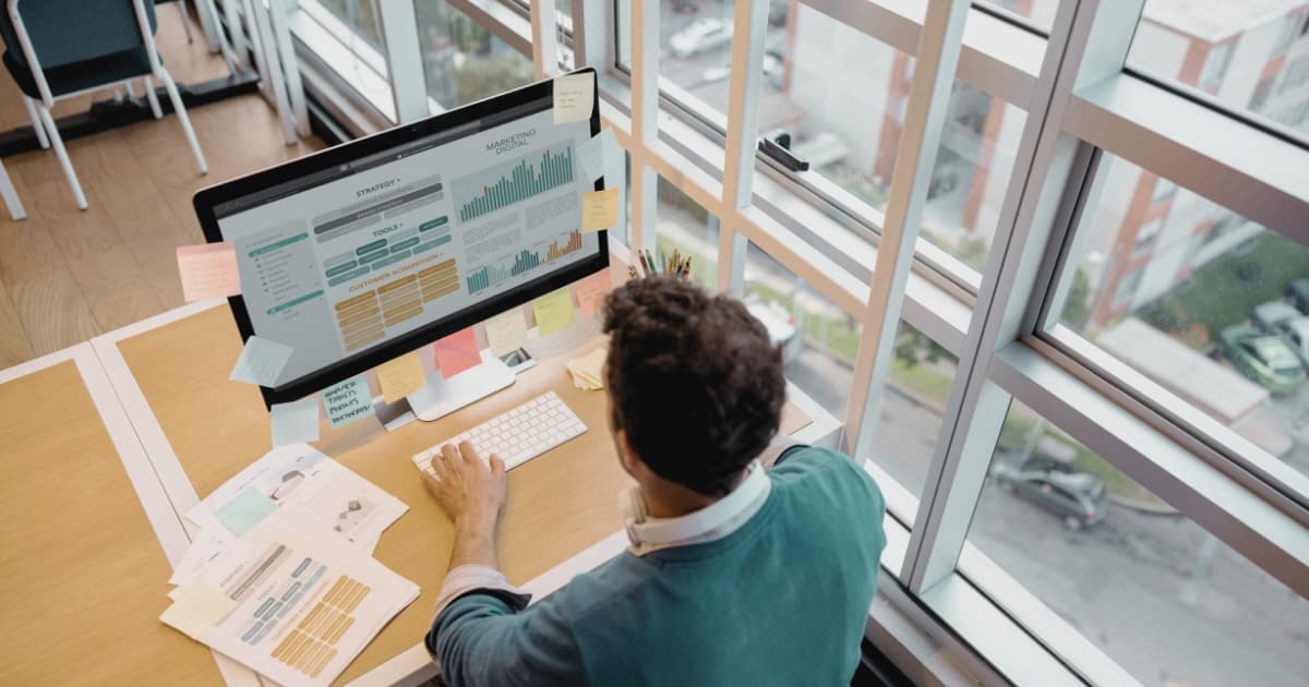 Top Level 4 Data Analyst Apprenticeships to Advance Your Career