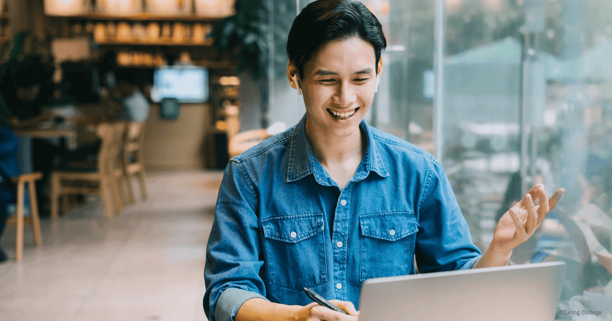 Data Analyst Career Path: Break Out of Your Junior Role